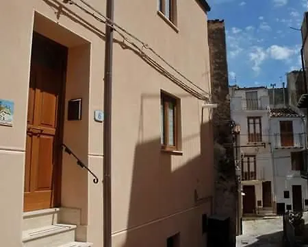 Pensión Hysnara Affittacamere Isnello